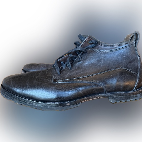 Timberland Boot Company high ankle cut black leather laced up boots - Picture 2 of 10